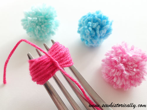 How to Make Yarn Pom-Poms and Fun Crafts